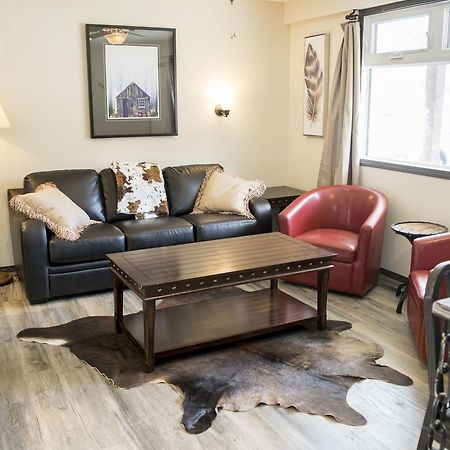 Yamnuska Suites Canmore Zewnętrze zdjęcie