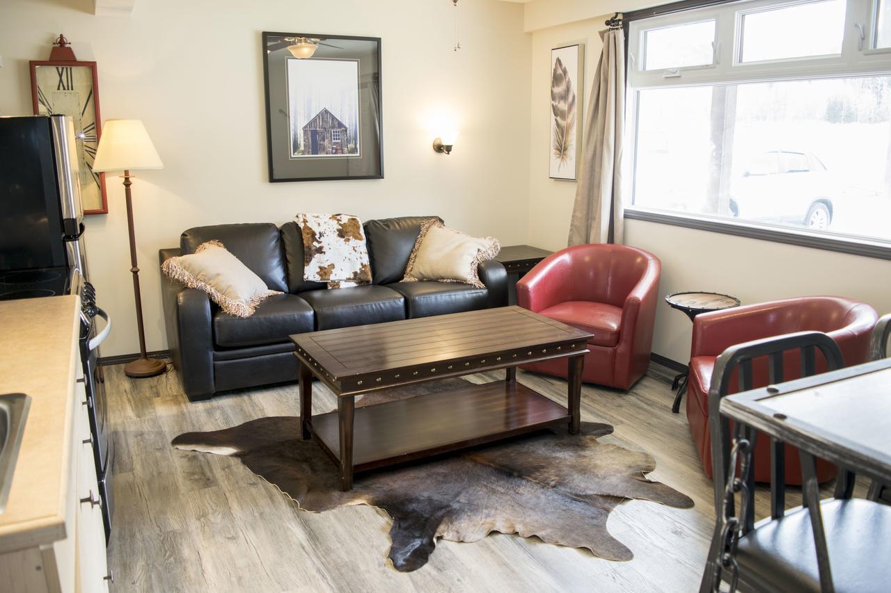 Yamnuska Suites Canmore Zewnętrze zdjęcie